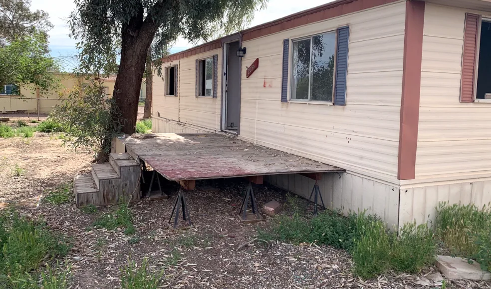 Old broken deck before - Extreme Maintenance, Bullhead City AZ